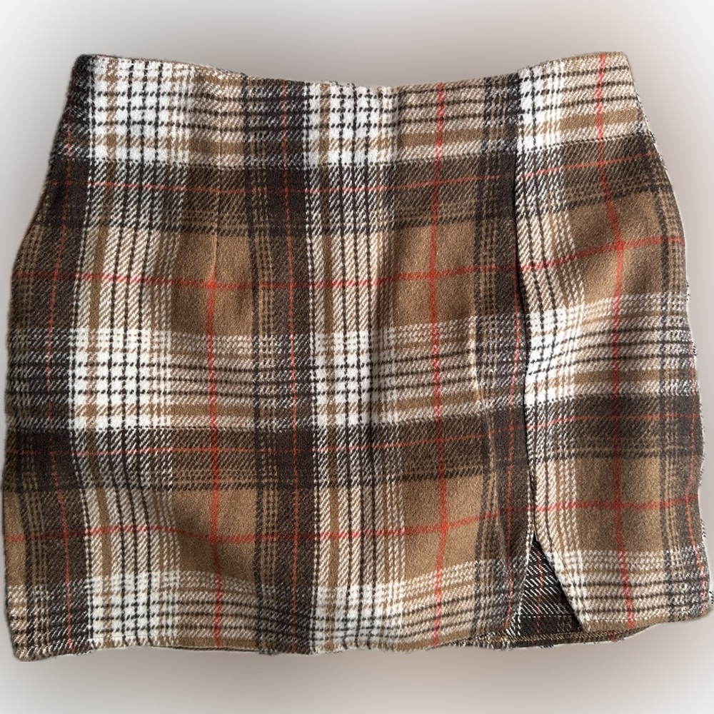 Plaid mini skirt